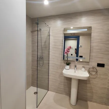 Vivienda Unifamiliar Ventana A La Clerecia Feriehus *